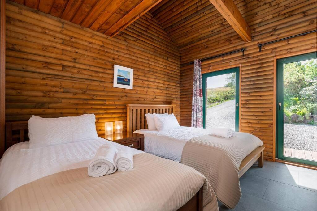 Heather Lodge With Sea And Mountain Views Лінон Екстер'єр фото