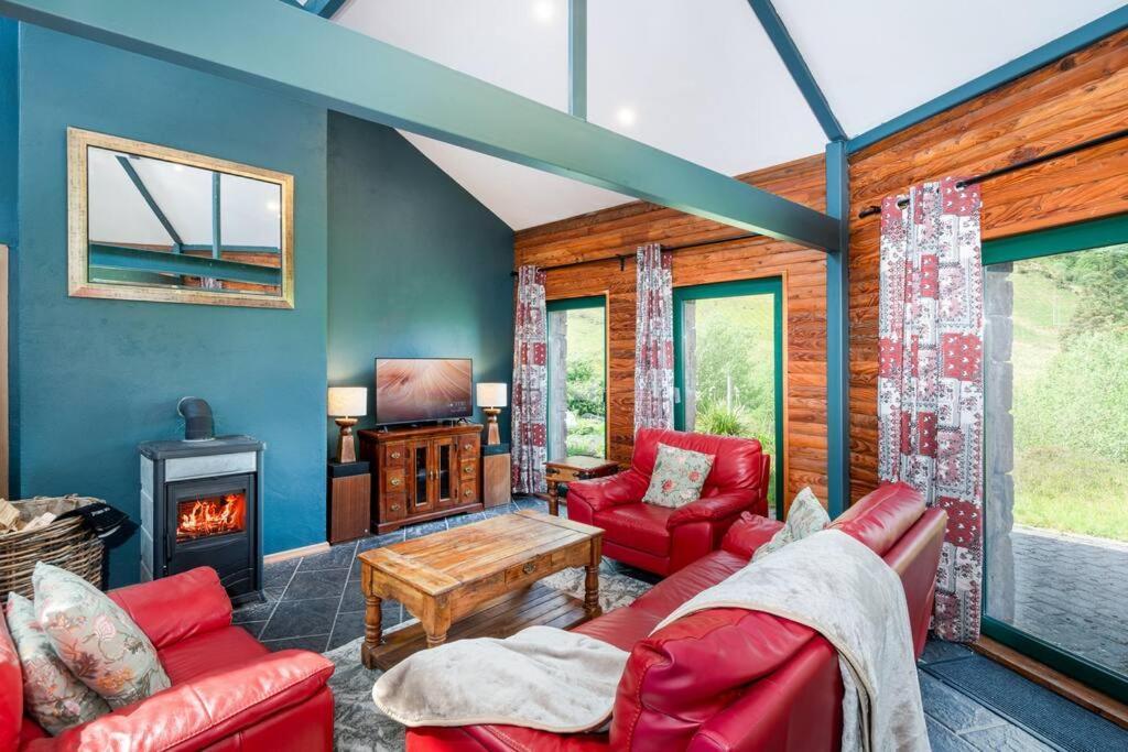 Heather Lodge With Sea And Mountain Views Лінон Екстер'єр фото